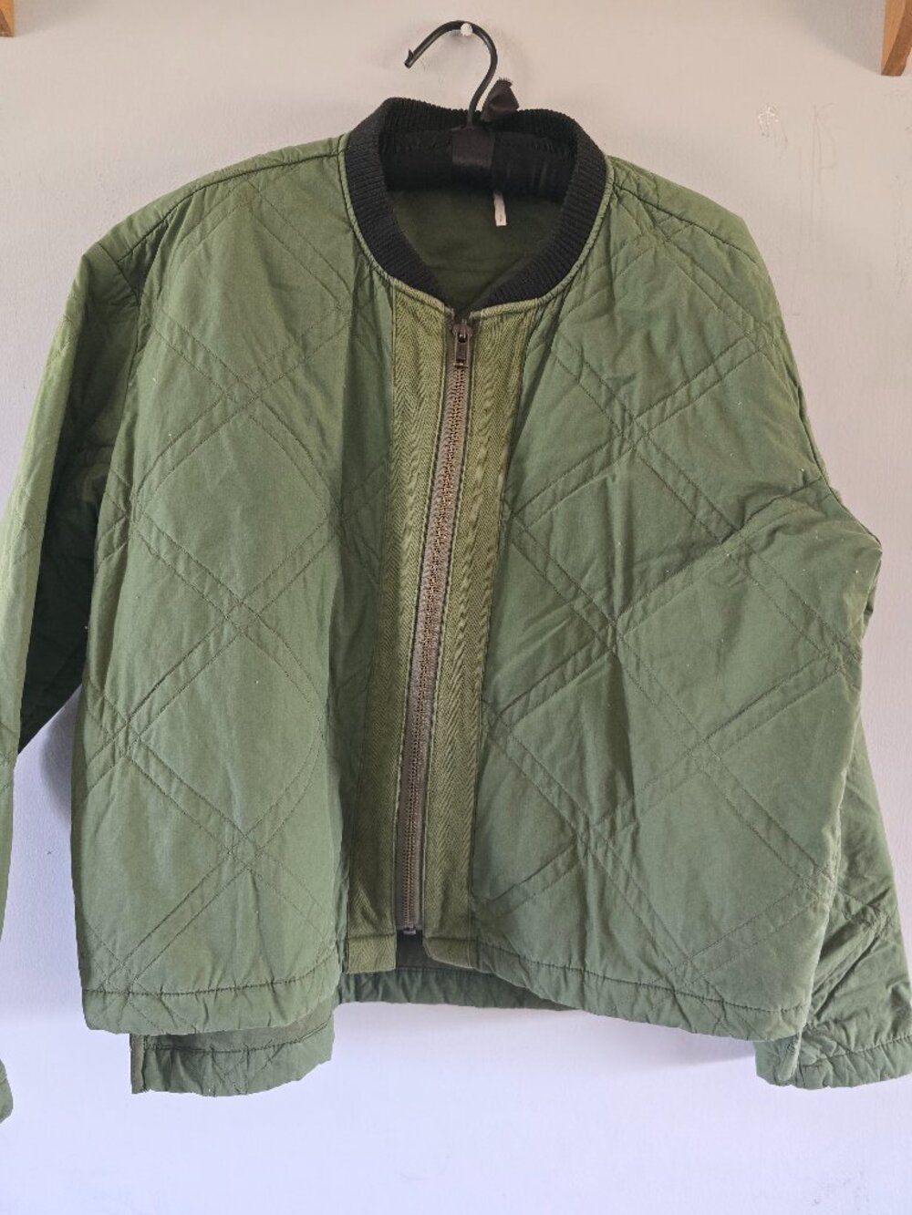 Free People  Quilted Light Bomber/Liner/Utility Jacket size SP